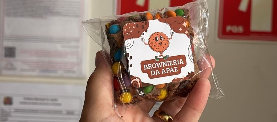 APAE de Jundiaí participa da 41ª Festa da Uva com estande de brownies